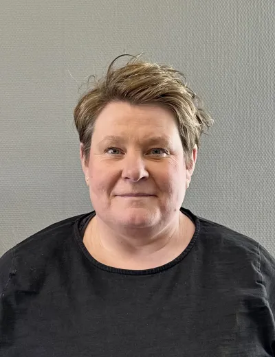 Anna Arnott 2024