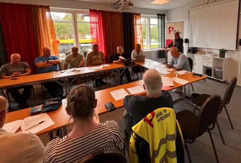Medlemsmöte 25/6